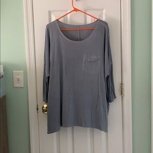 3/4 sleeve shirt